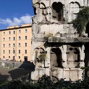 Palazzo Velabro, A Member Of Design Rome